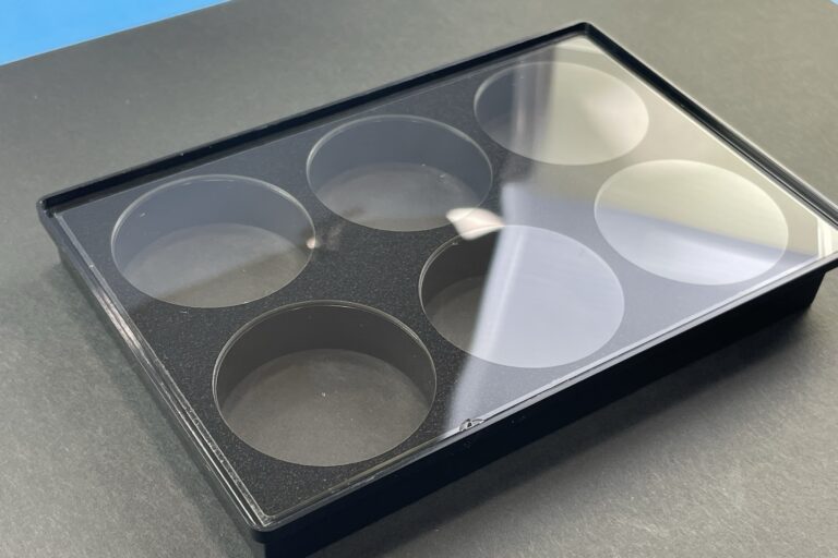 【MOVIE】Manufacturing microplate with a 0.1 mm thick glass bottom
